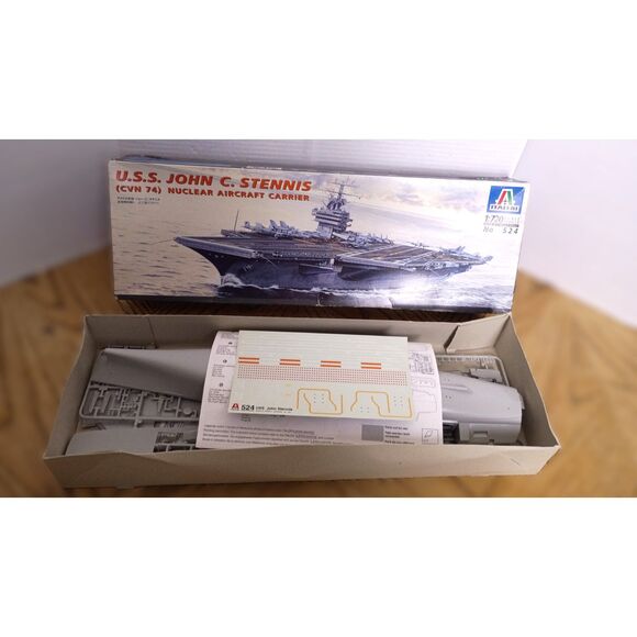Italeri USS John C Stennis CVN 74 1/720 Nuclear Aircraft Carrier 524 Model Kit - Picture 2 of 6